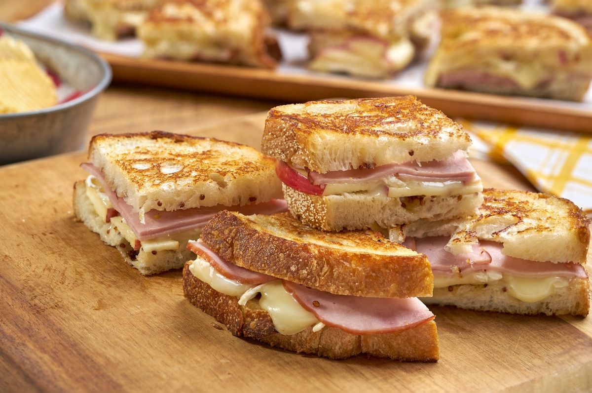 apple-ham-grilled-cheese-recipe
