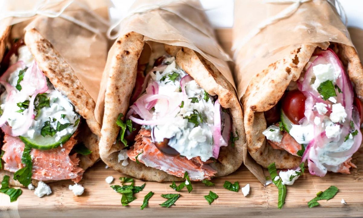 grilled-salmon-greek-pitas-recipe