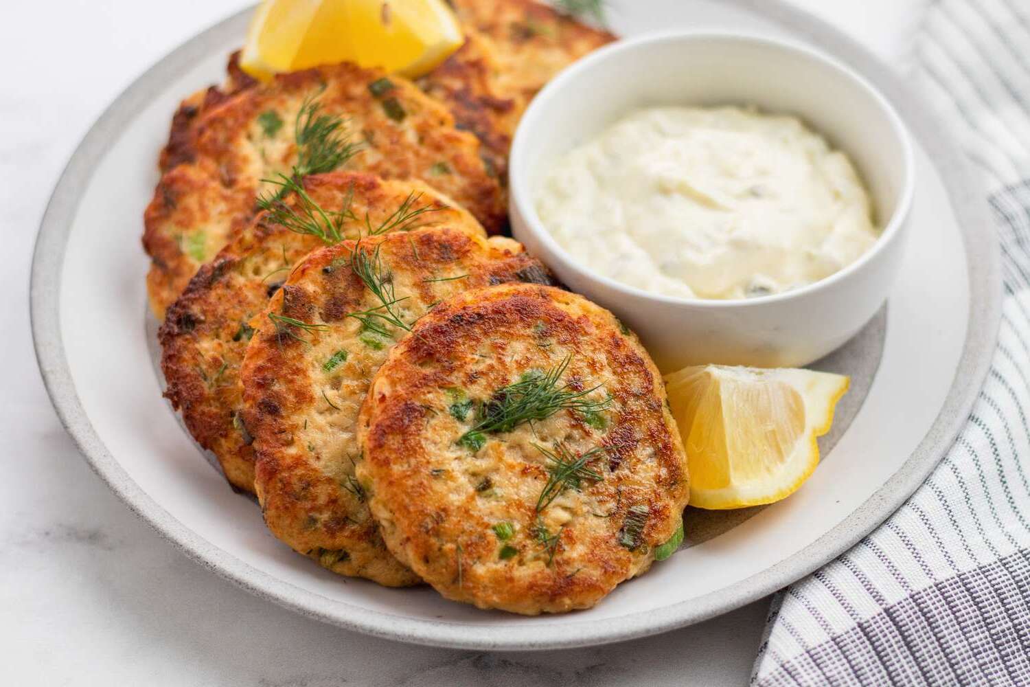 grilled-salmon-patties-recipe