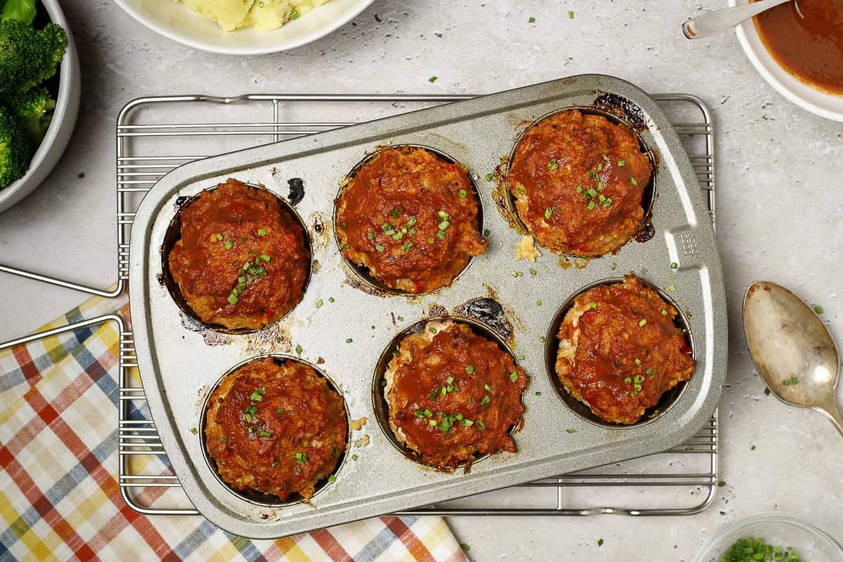 meatloaf-muffins-with-bbq-sauce-recipe
