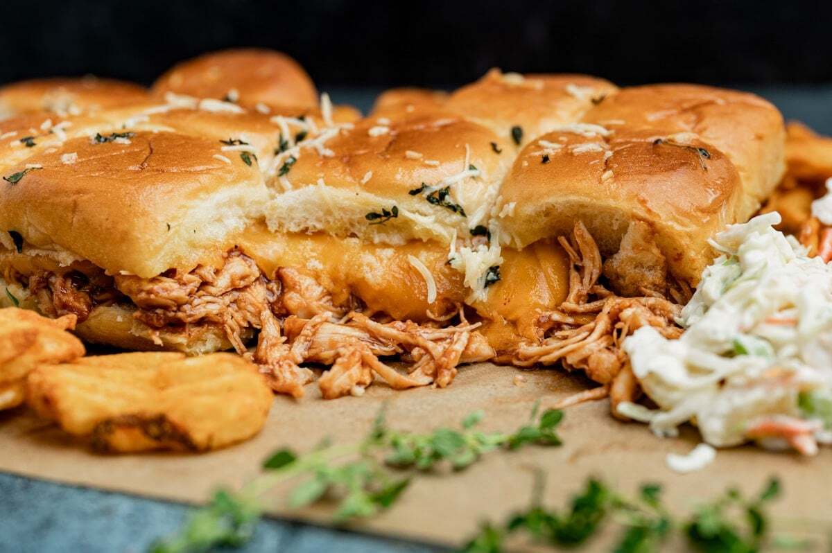 pulled-bbq-chicken-sliders-recipe
