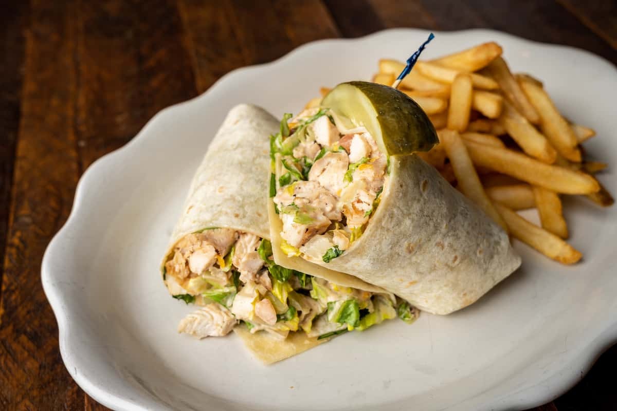 southwestern-grilled-chicken-wraps-recipe