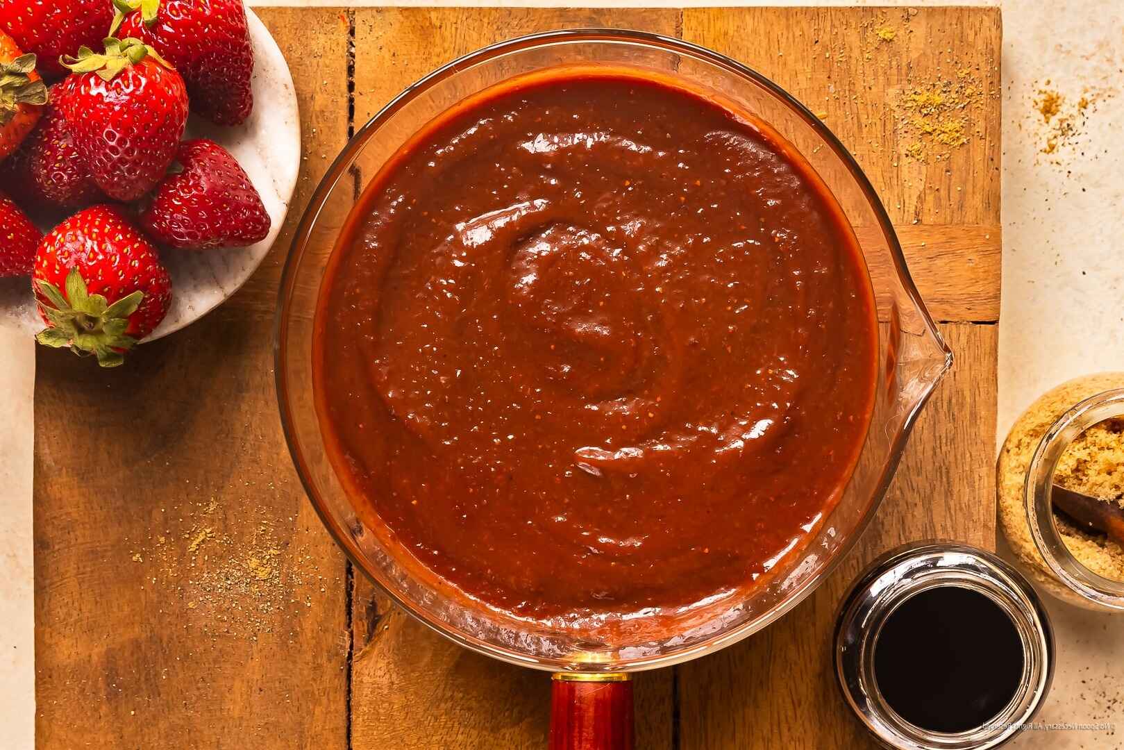 spicy-strawberry-bbq-sauce-recipe