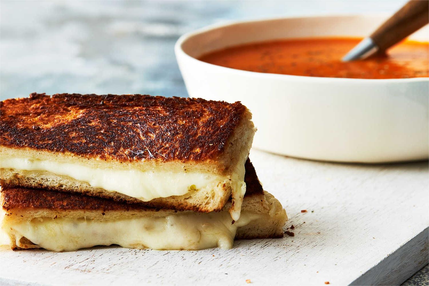 grilled-cheese-tomato-soup-recipe