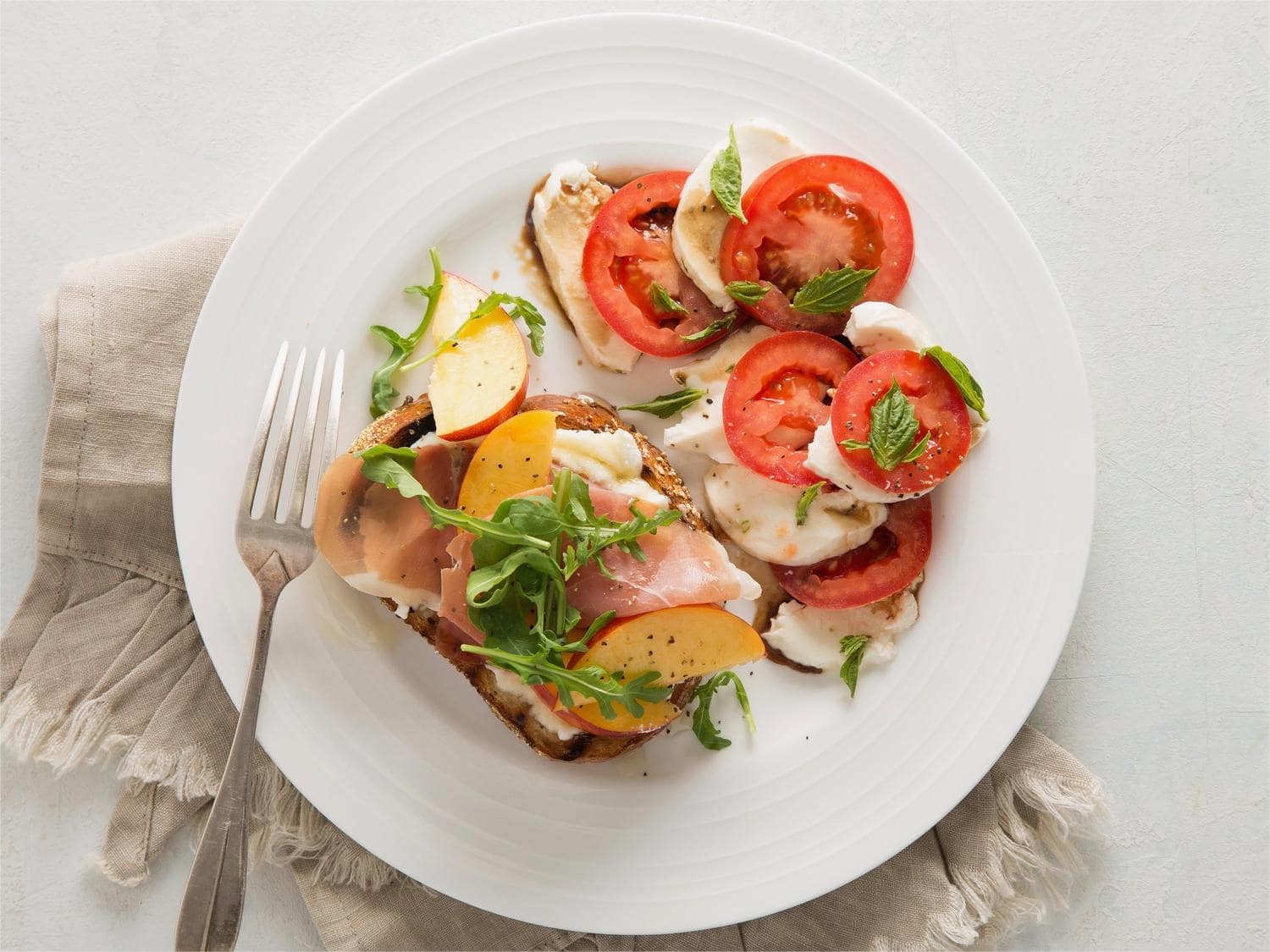 grilled-honey-nectarine-ricotta-toast-recipe