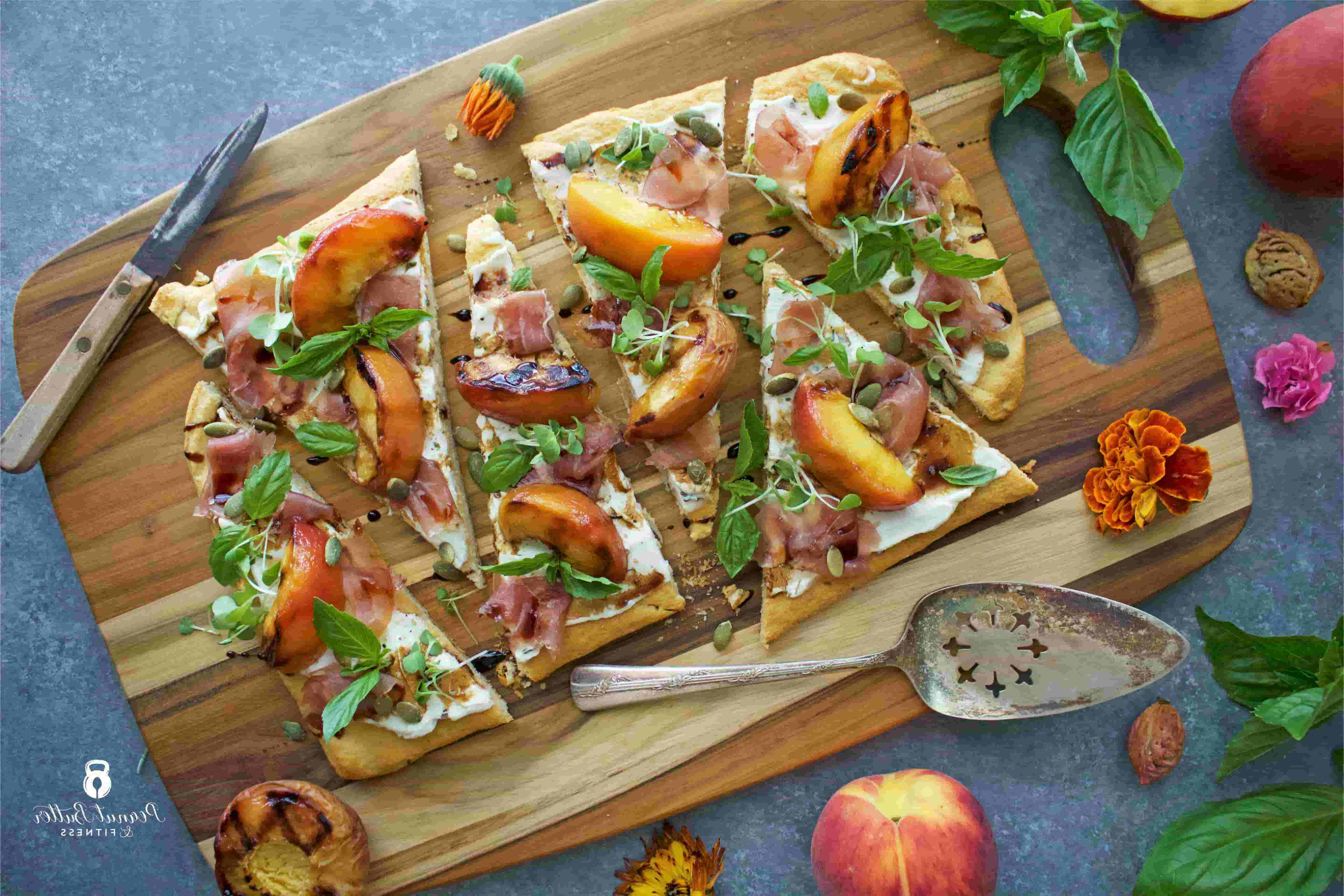 grilled-prosciutto-and-peach-flatbread-pizza-recipe