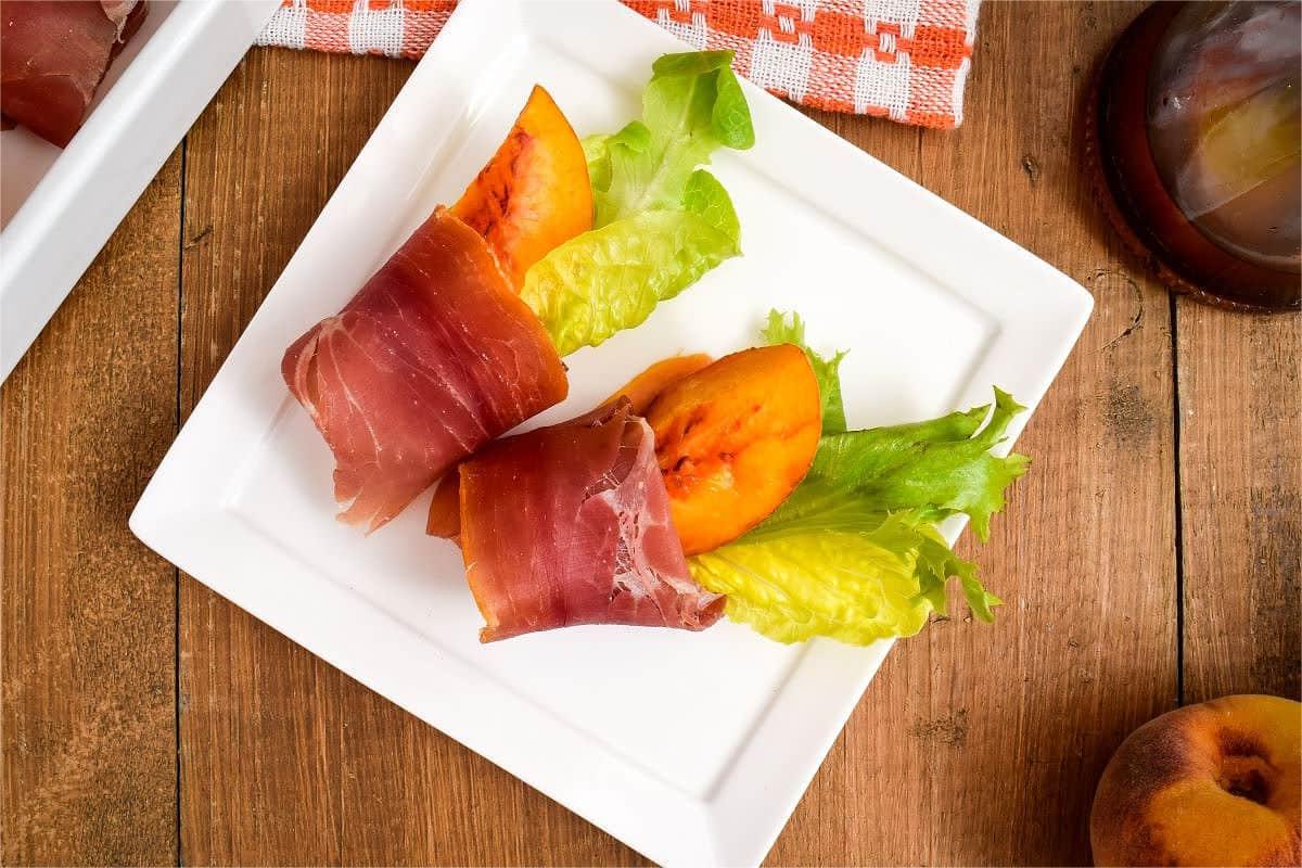 grilled-prosciutto-wrapped-peaches-recipe